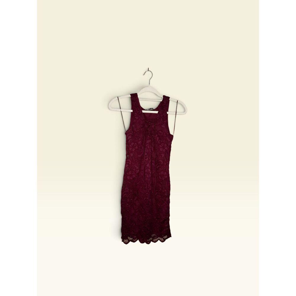 Ambiance Women's Burgundy Floral Lace Bodycon Dress Lace Up Back S